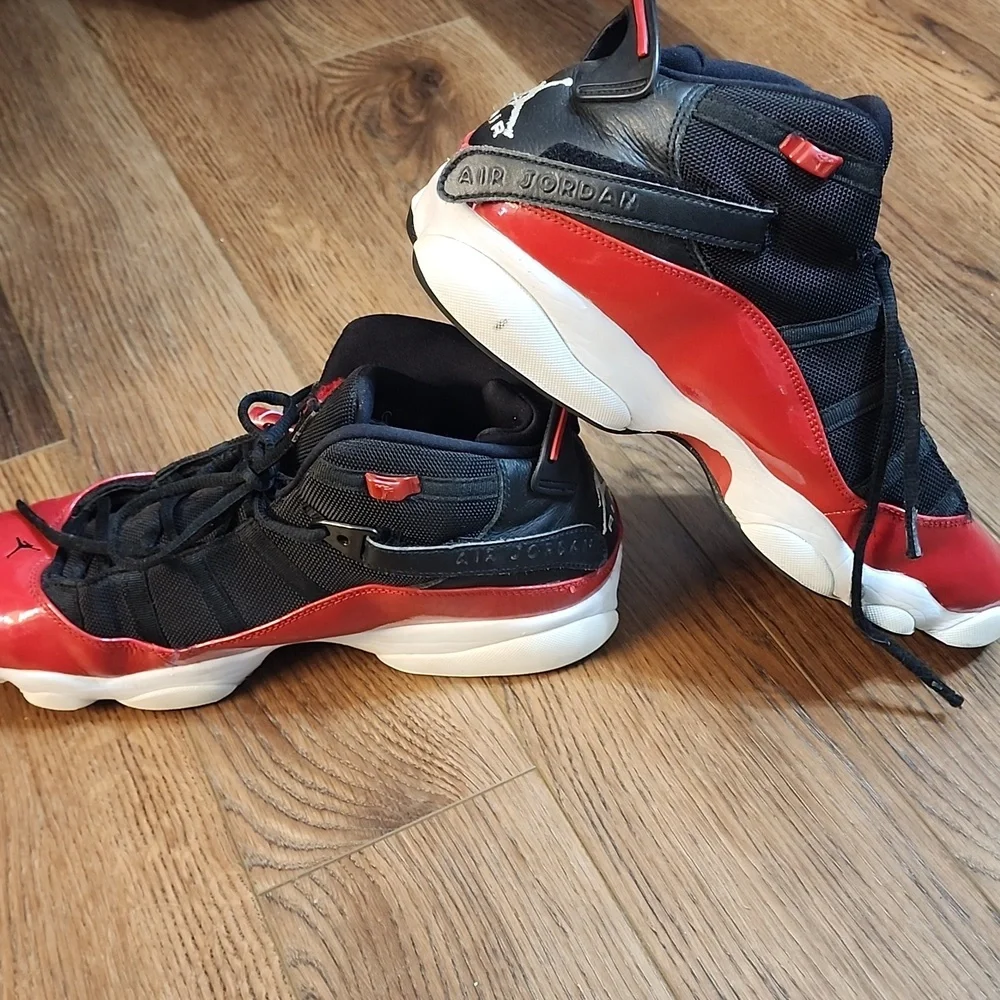 Jordan Sneakers